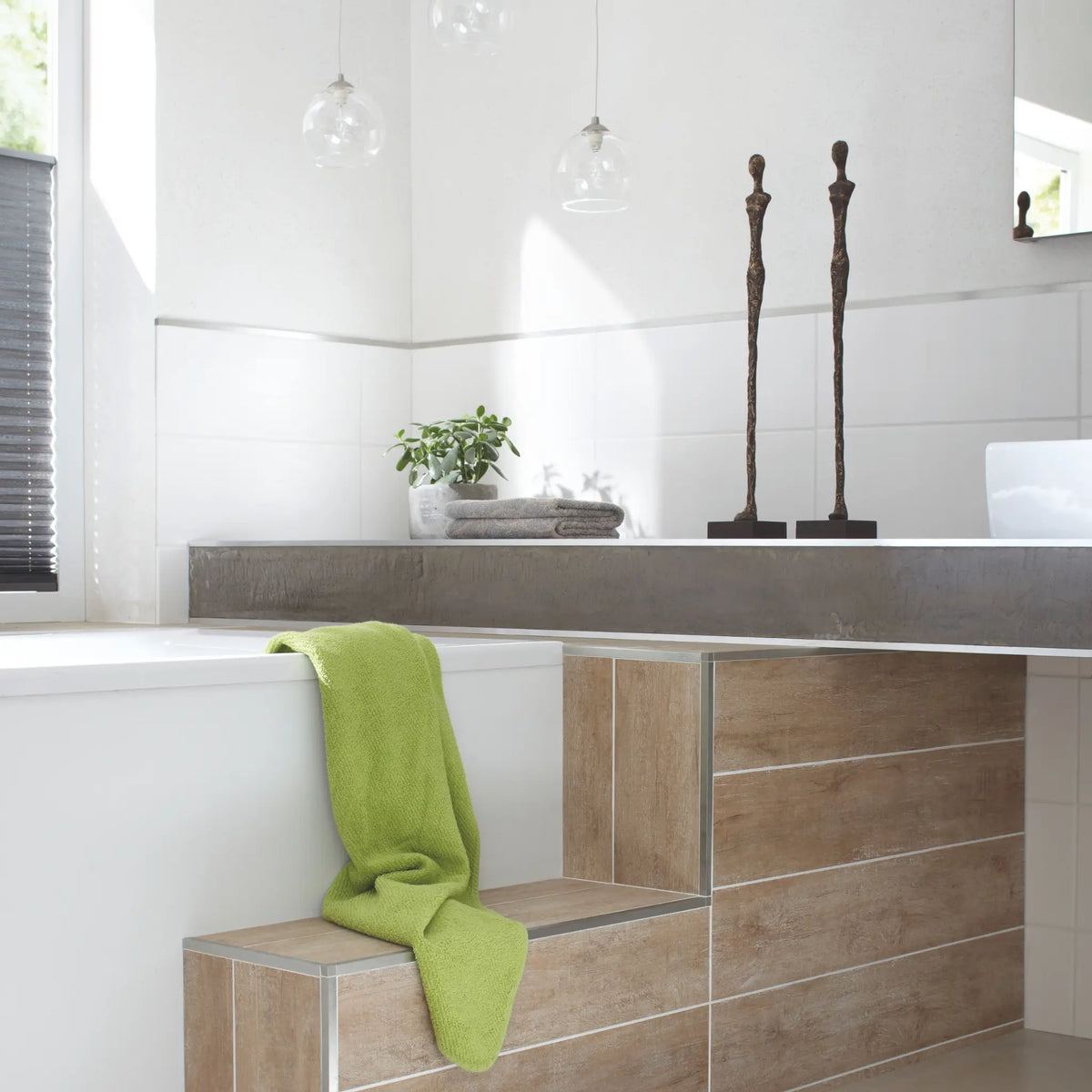 Ambientebild Quadratprofil in einem Badezimmer verbaut