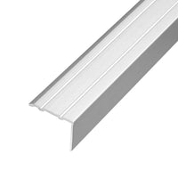Profilé de marche en aluminium argenté mat en forme de L et surface striée #FR0005107
#FR0005109